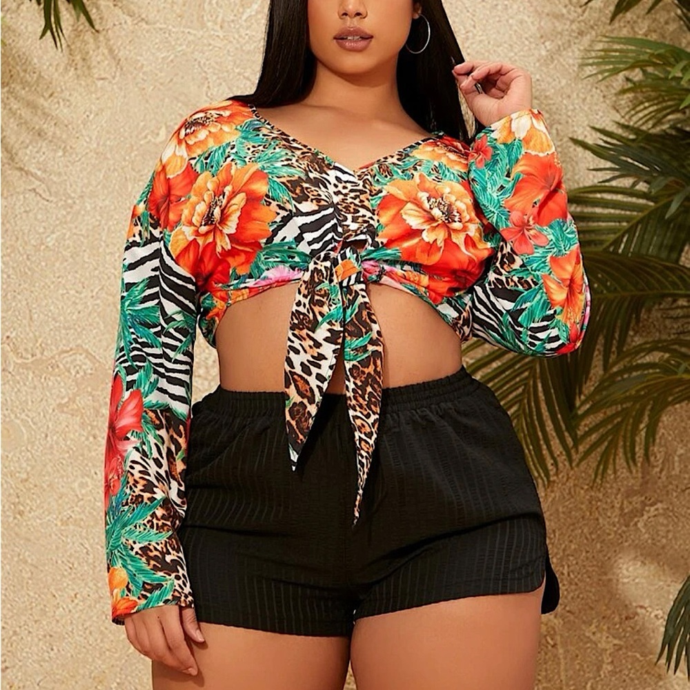 Plus Floral Animal Print Crop Top